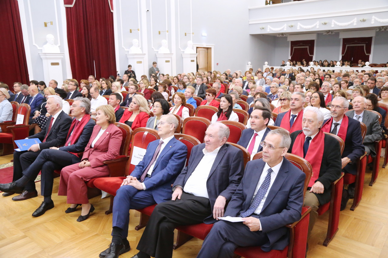 Қарағанды медицина университетінің делегациясы РФ ДСМ Қазан ММУ-де болды